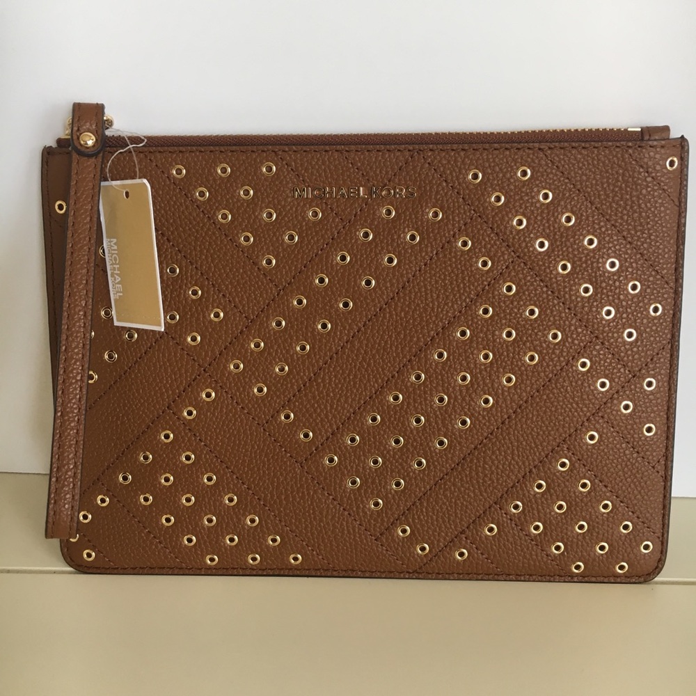 MICHAEL KORS XL ZIP CLUTCH WRISTLET NWT